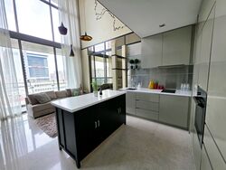 Marine Blue (D15), Condominium #549194991